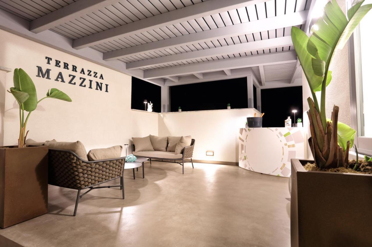Mazzini Accommodation Фавиняна Екстериор снимка