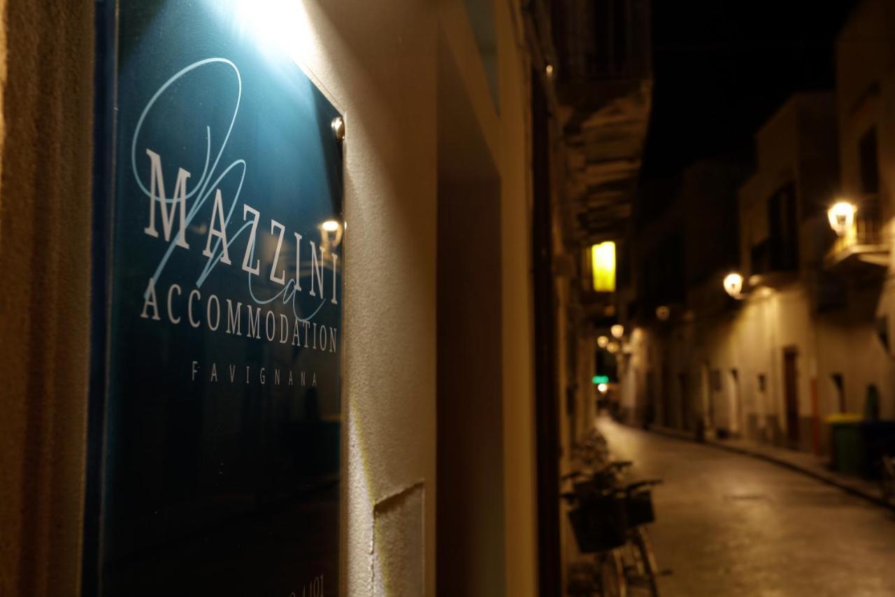 Mazzini Accommodation Фавиняна Екстериор снимка